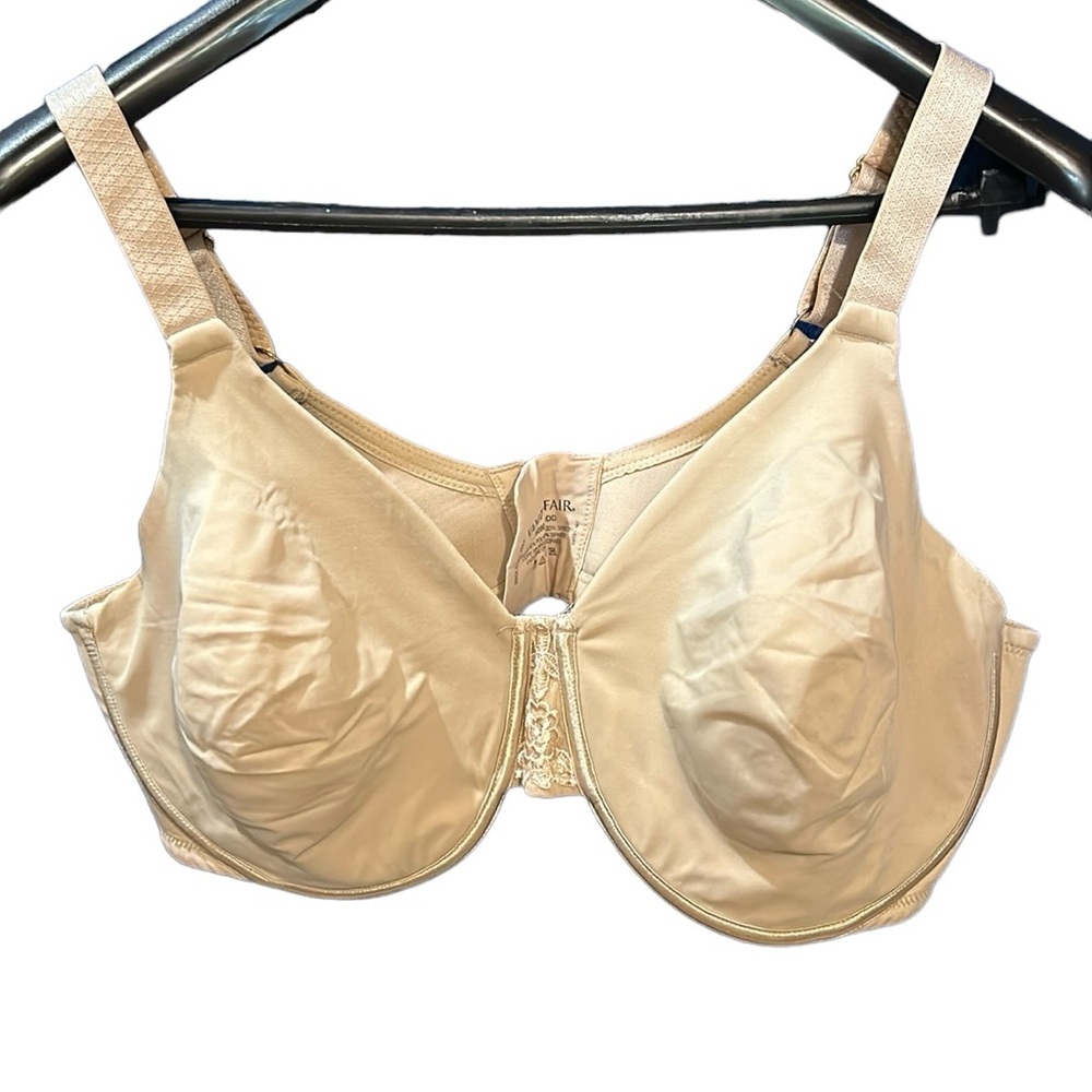 Vanity Fair women’s‎ bra underwire flesh tone 44DD underwire